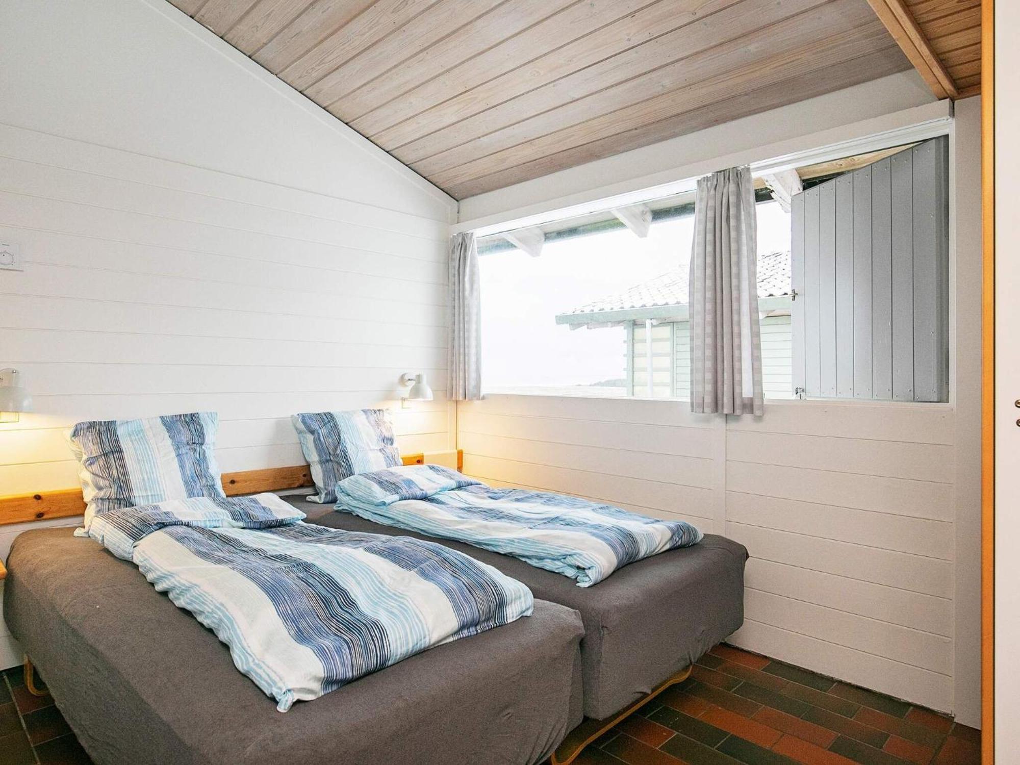 6 Person Holiday Home On A Holiday Park In 한스트홀름 외부 사진
