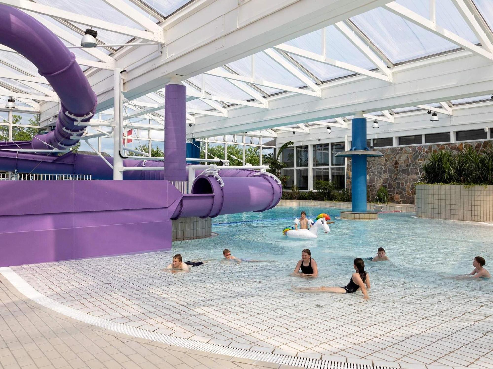 6 Person Holiday Home On A Holiday Park In 한스트홀름 외부 사진
